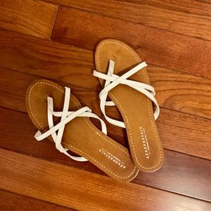 Aéropostale Flip Flops